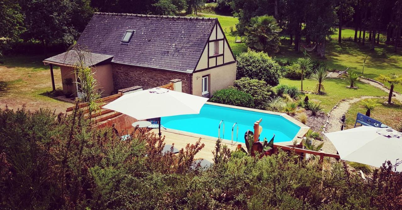 Le Vieux Moulin Gites - Detached Cottage With Garden Views And Pool Guégon Buitenkant foto