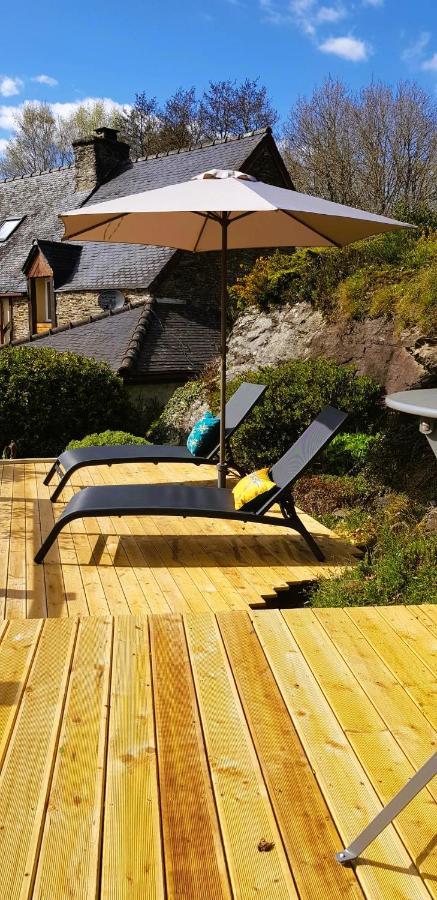 Le Vieux Moulin Gites - Detached Cottage With Garden Views And Pool Guégon Buitenkant foto